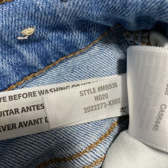 Madewell Tall Slim Demi-Boot Jeans in Denis Wash. - Picture 15 of 15